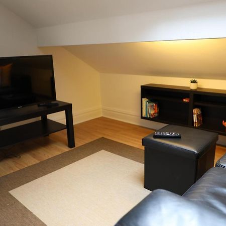 Wayfarers Independent Hostel 펜리스 외부 사진