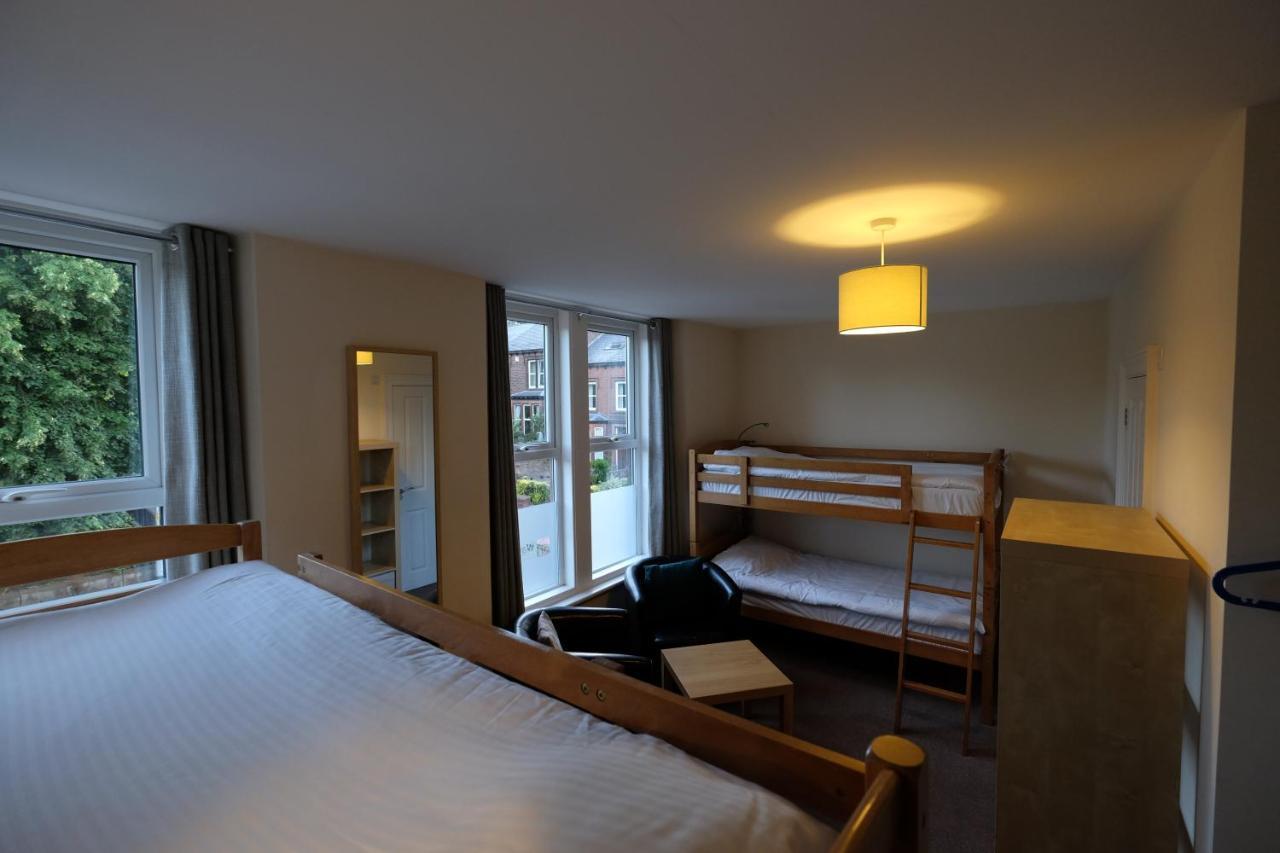 Wayfarers Independent Hostel 펜리스 외부 사진